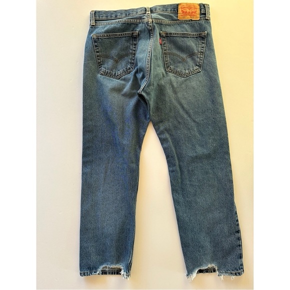 Levi's 505 Regular Fit Straight Leg 35 Distressed - Picture 3 of 14